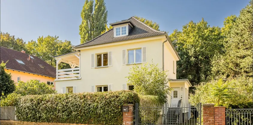 von Poll Immobilien GmbH