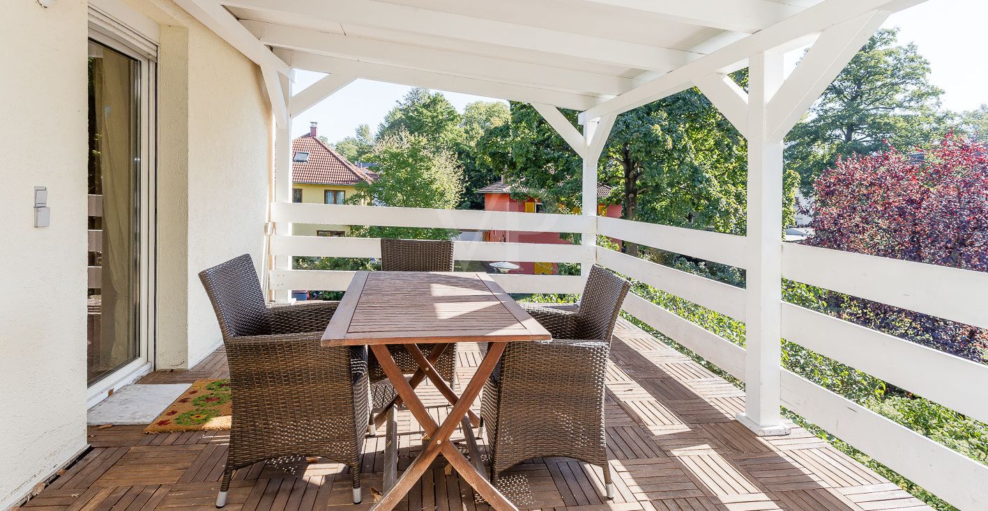 Villa Balkon OG