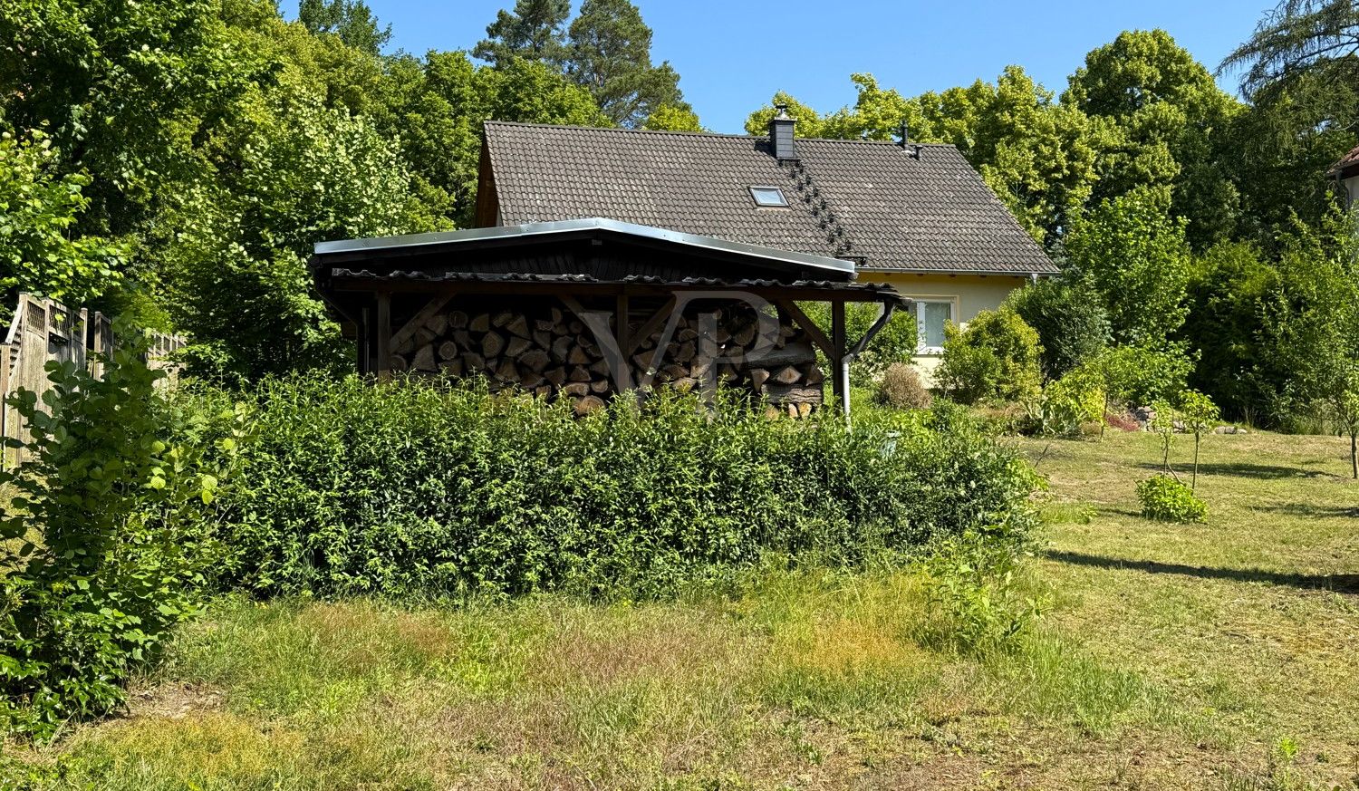 Blick aus dem Garten