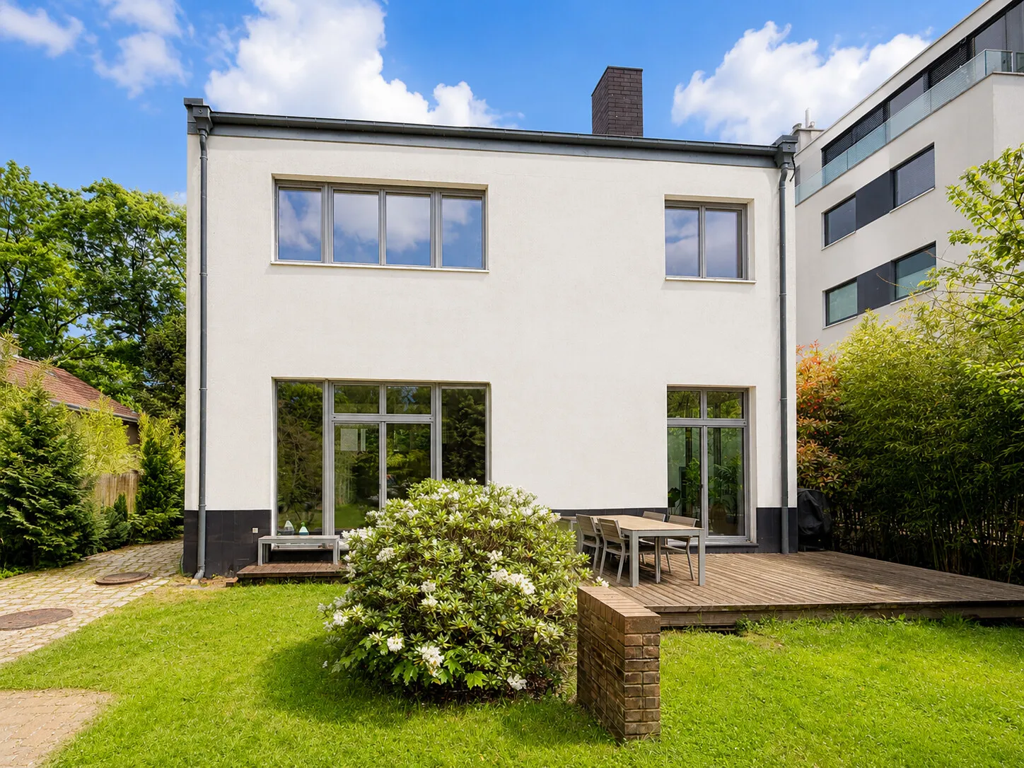 Hausansicht Gartenseite