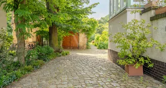 von_poll_real_estate_property_25071005_image_1