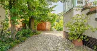 von_poll_real_estate_property_25071005_image_1