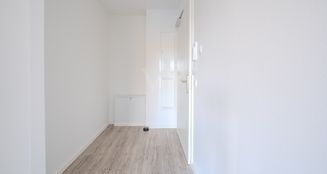 von_poll_real_estate_property_25071006-13A_image_10