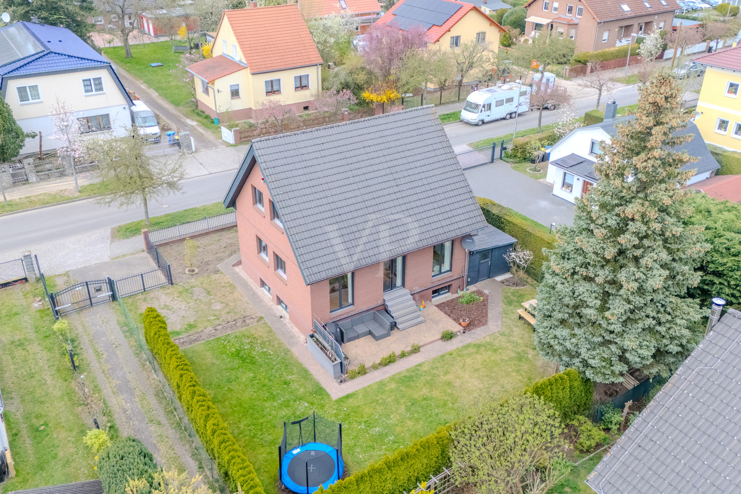 Blick zur Straße