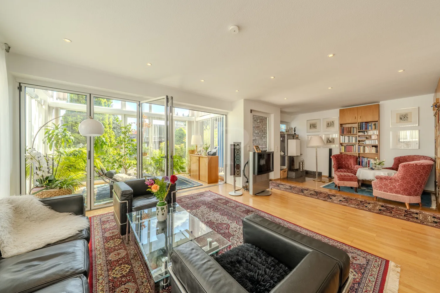 Wohn- und Essbereich