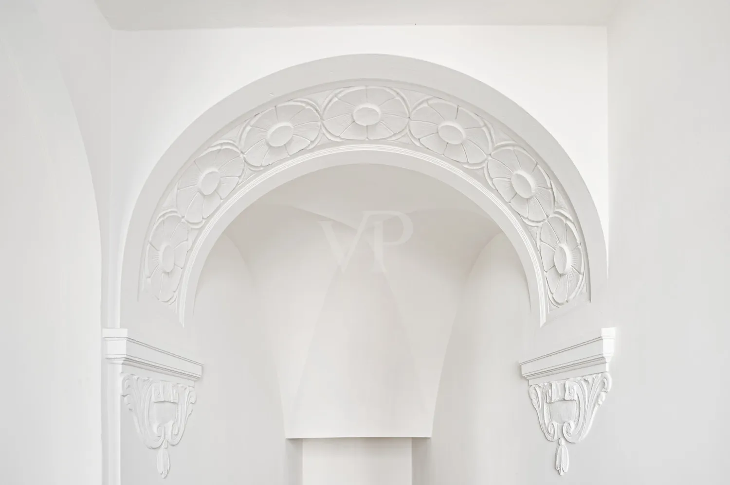 restaurierte Originalelemente im Eingang