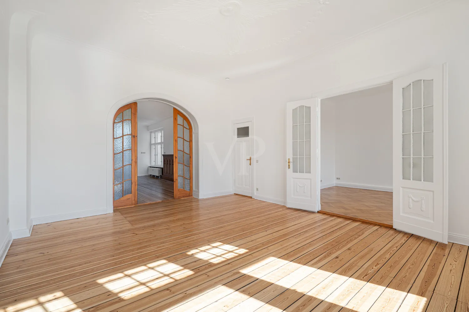 Schlaf/Arbeitszimmer 1