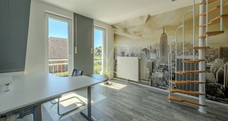 von_poll_real_estate_property_25071043_image_24