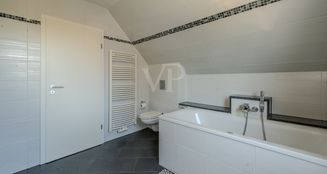 von_poll_real_estate_property_25071043_image_21