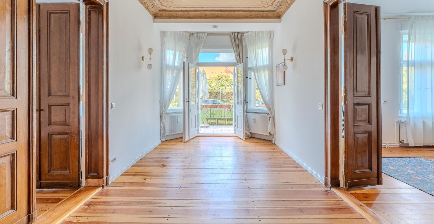 Entrée/Wohnzimmer