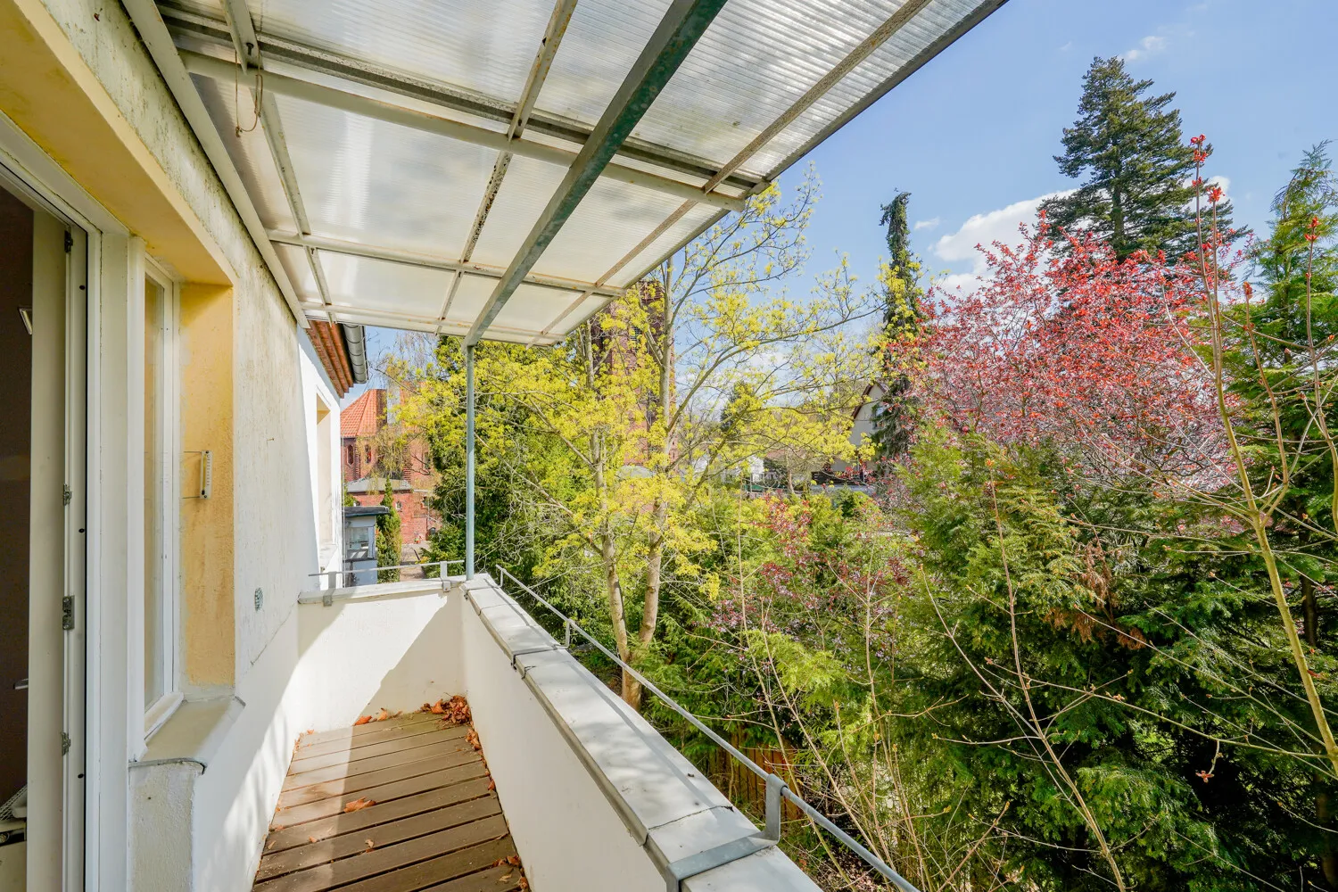 südlicher Balkon