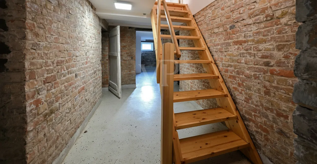 Treppe zum Keller