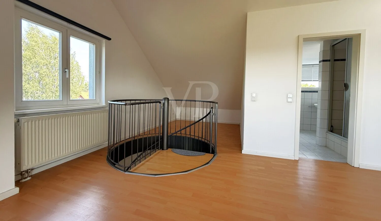 Wendeltreppe ins Erdgeschoss