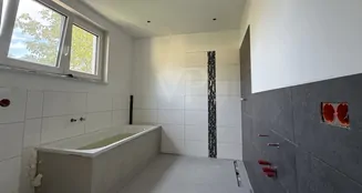 von_poll_real_estate_property_25071066_image_6