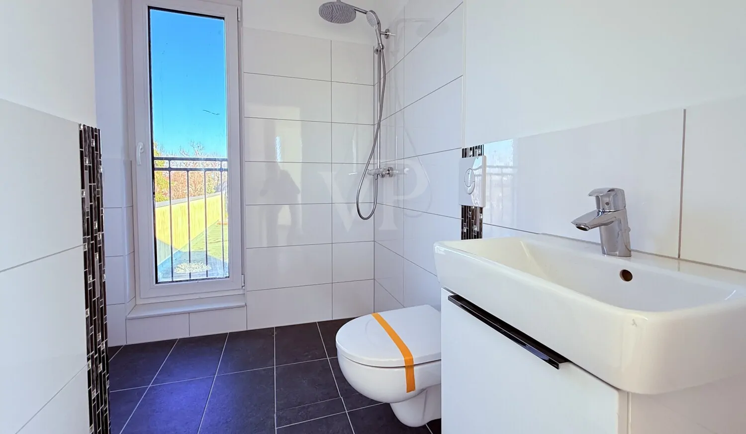 Duschbad im Dachgeschoss