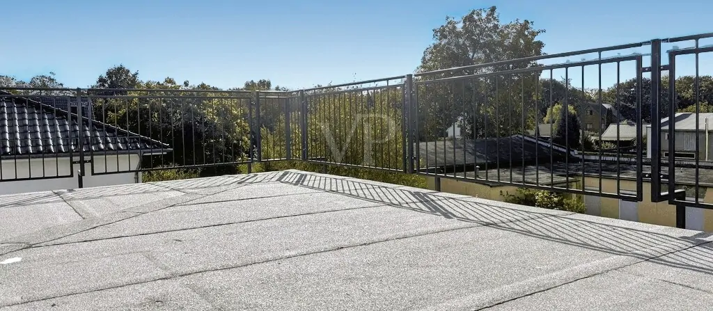 sonnige Dachterrasse