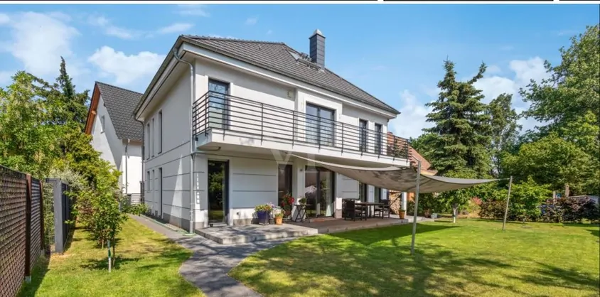 von Poll Immobilien GmbH