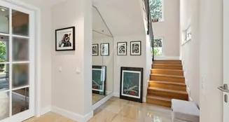 von_poll_real_estate_property_25071070_image_1