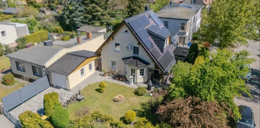 von Poll Immobilien GmbH