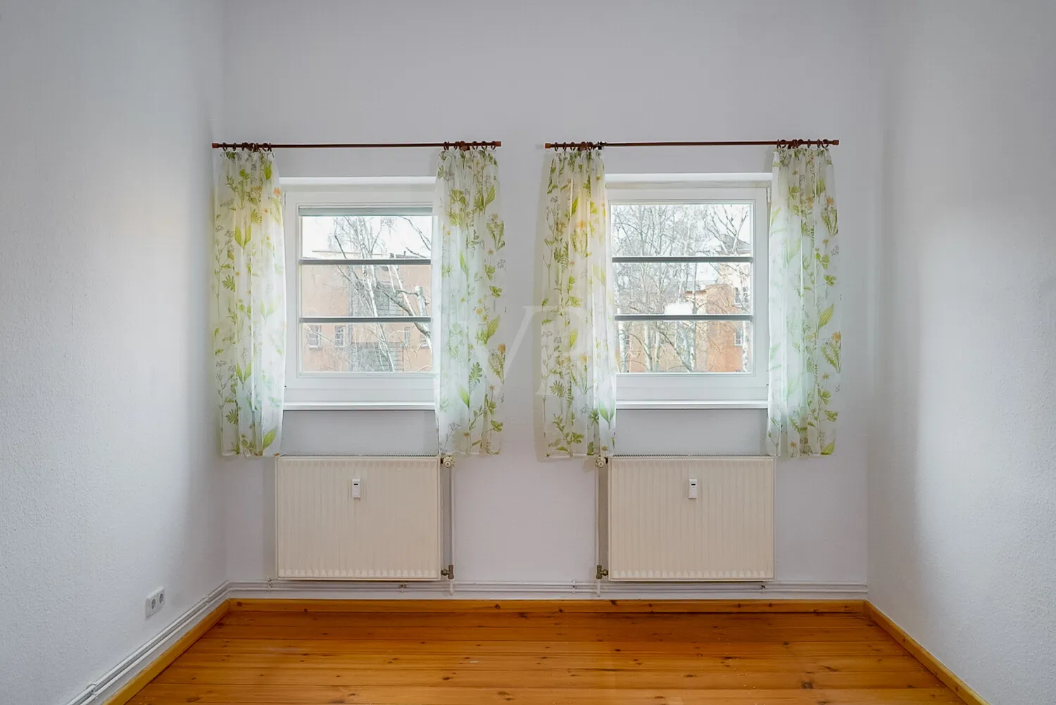 Kinder-/Arbeitszimmer