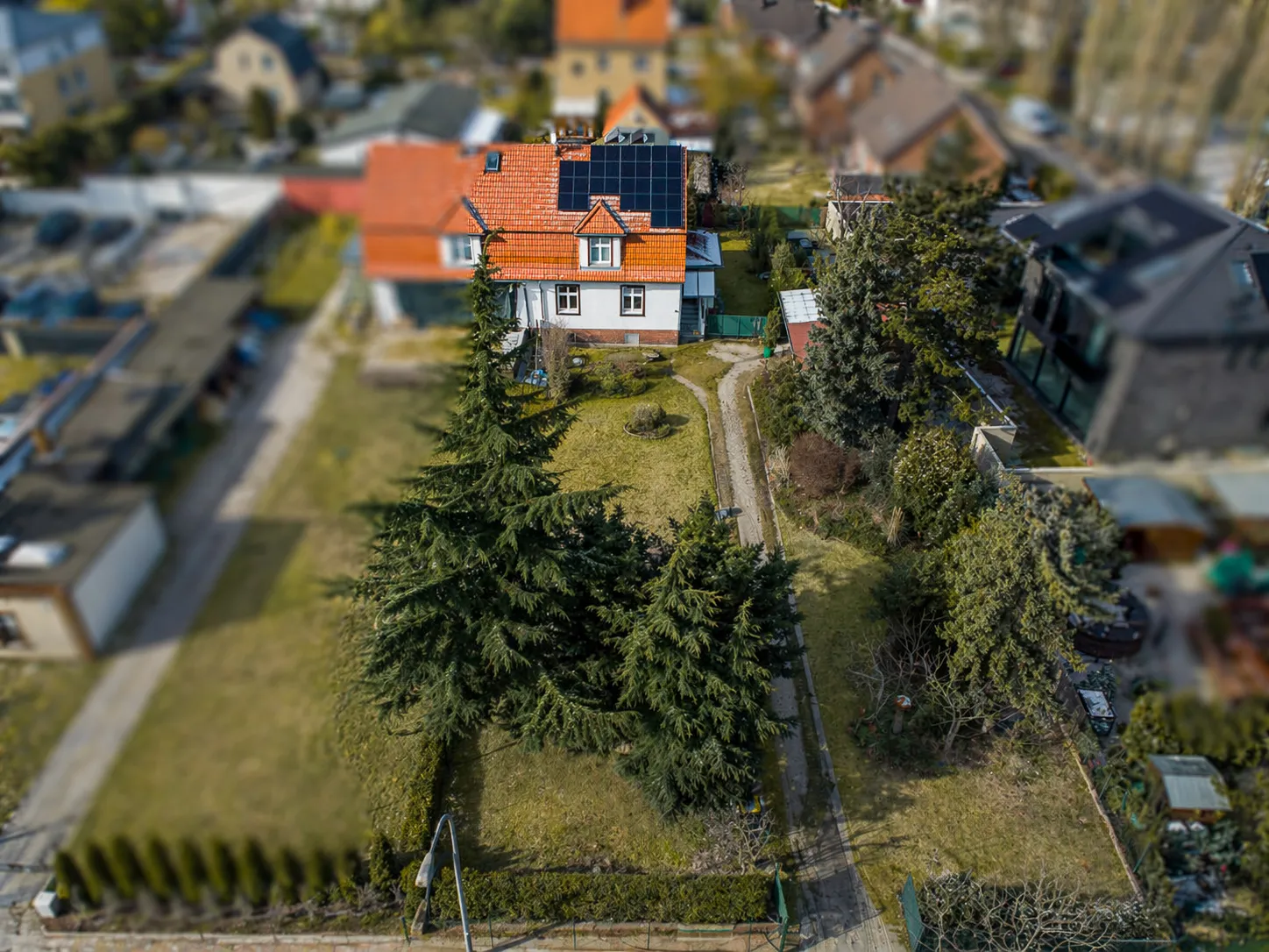 Grundstück