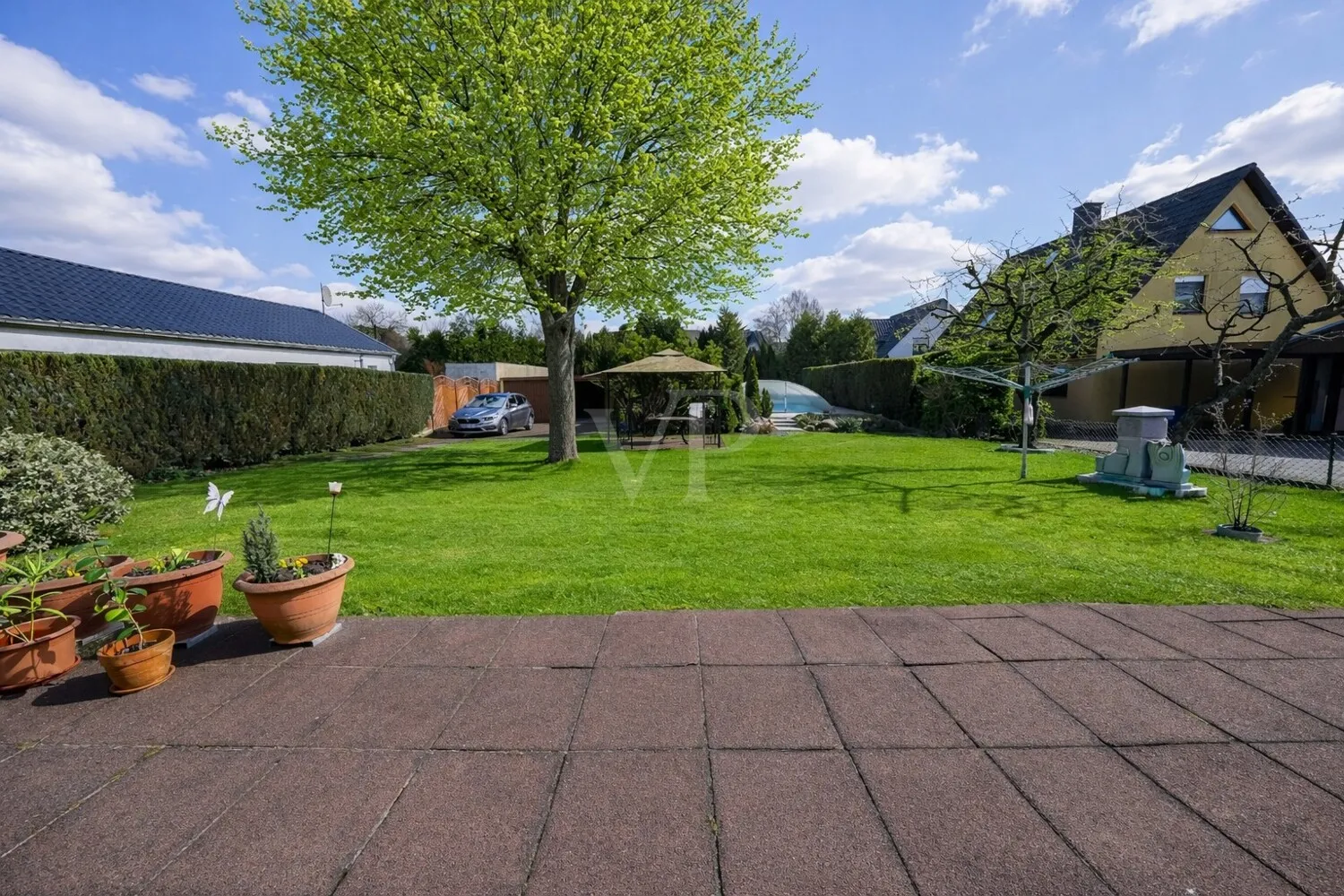 Terrasse Blick zum Garten