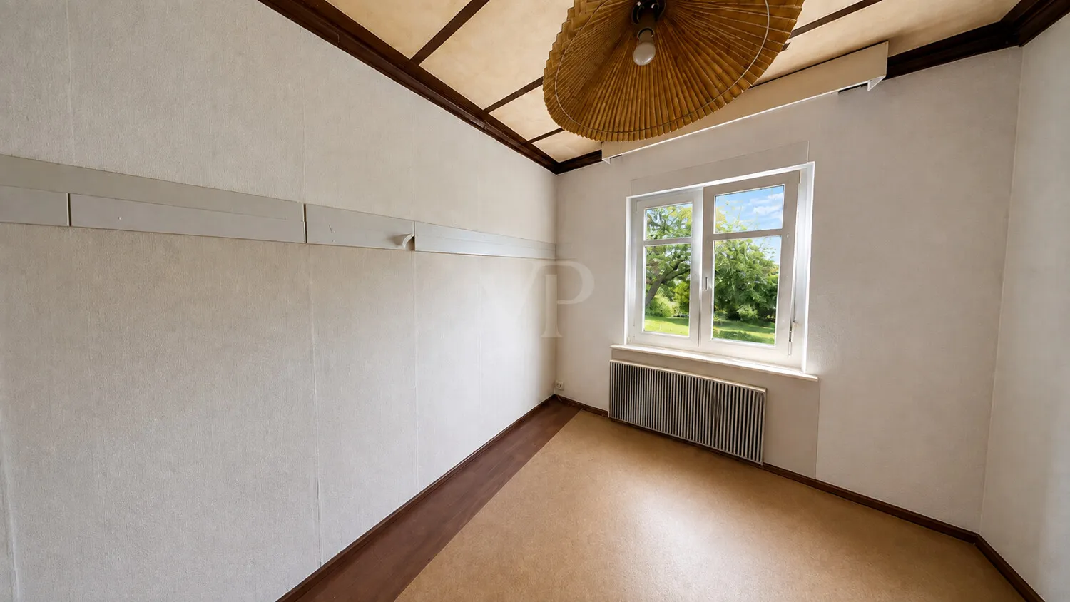 Schlafzimmer / Arbeitszimmer (KI bearbeitet)
