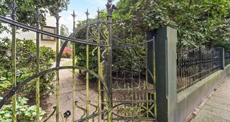 von_poll_real_estate_property_24057008_image_1