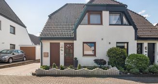 von_poll_real_estate_property_25057022_image_1