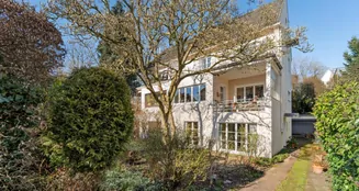 von_poll_real_estate_property_25057003_image_0