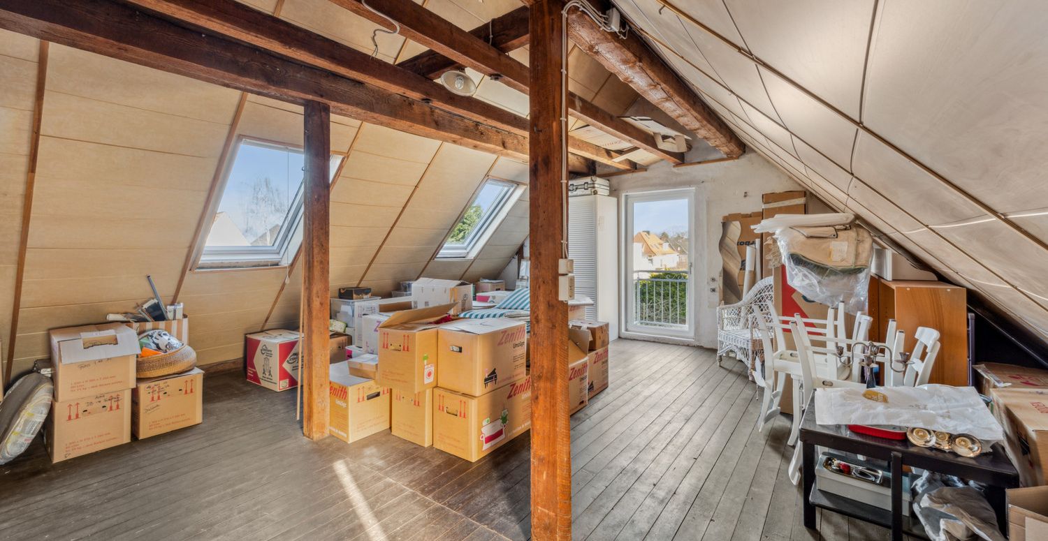 Charmante Doppelhaushälfte mit Dachterrasse und Ausbaupotential