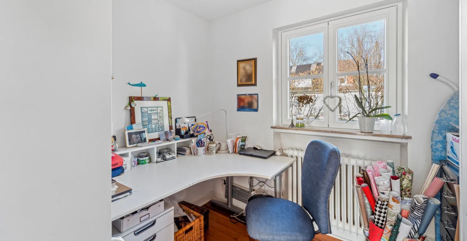 Charmante Doppelhaushälfte mit Dachterrasse und Ausbaupotential