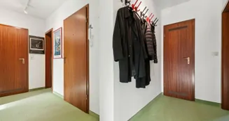 von_poll_real_estate_property_25057049_image_1