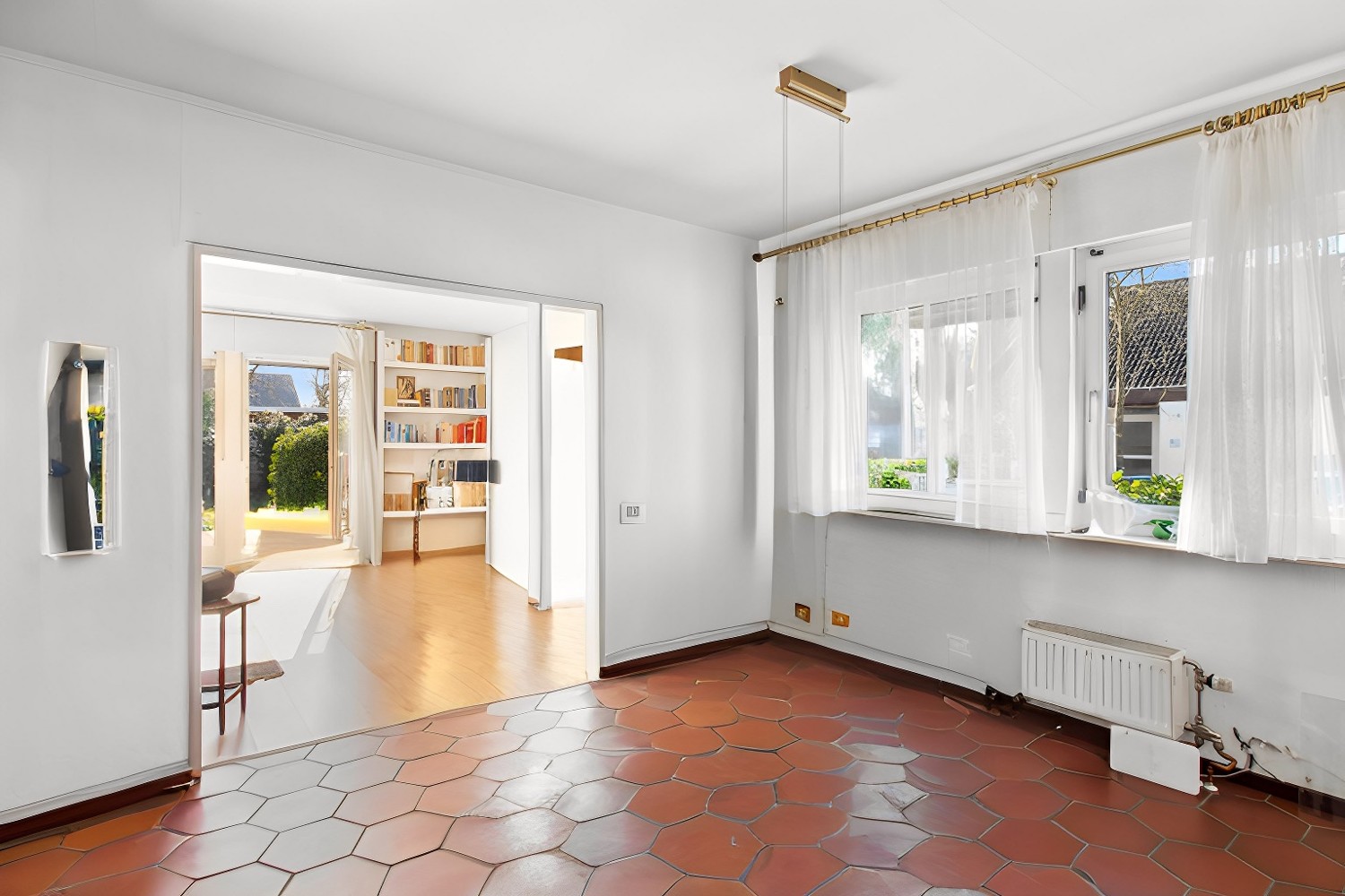 Essbereich und Wohnzimmer