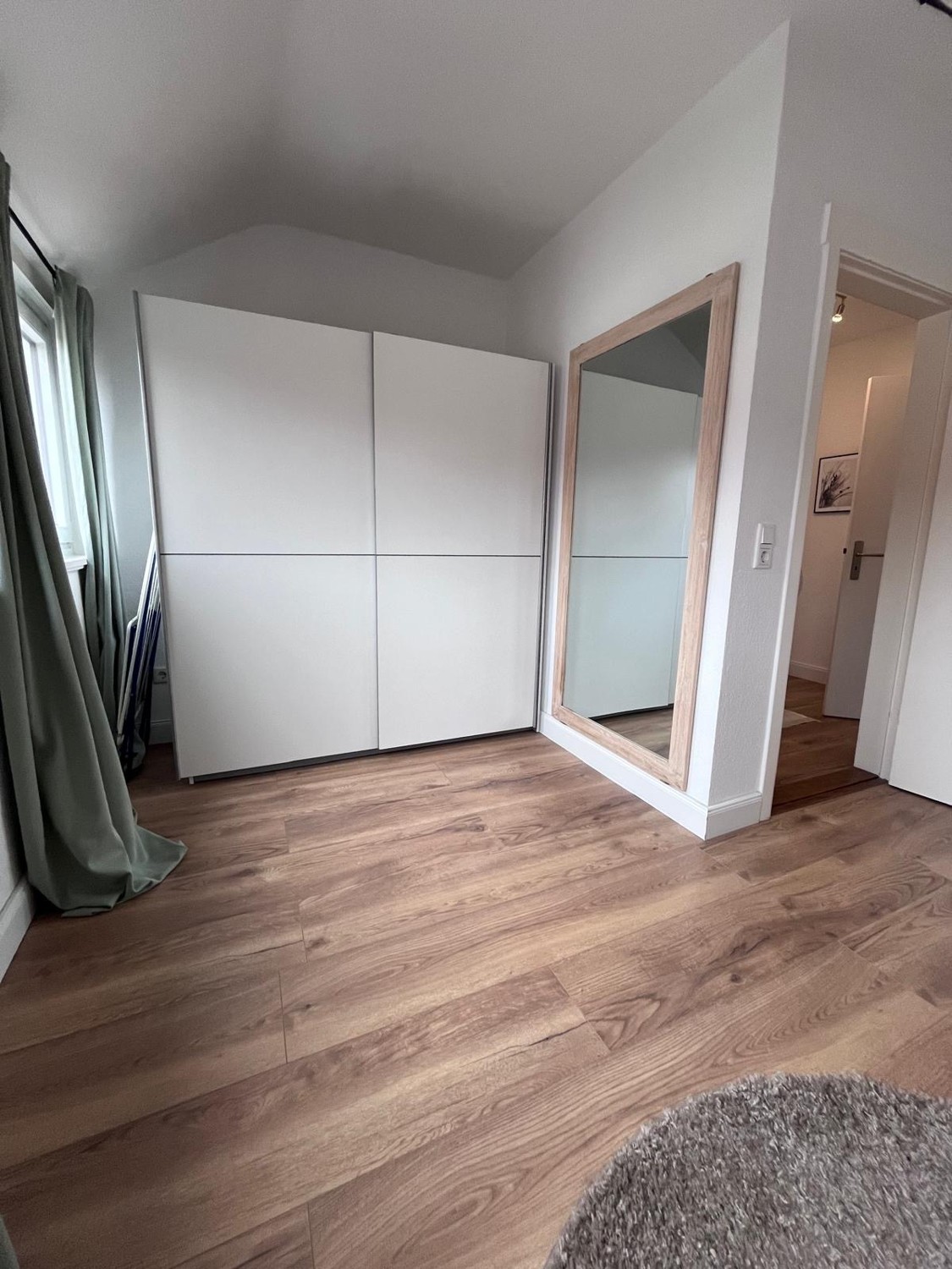 Kleine feine und modernisierte Wohnung mit Balkon im Geteviertel