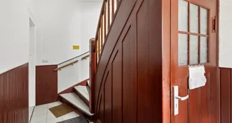 von_poll_real_estate_property_25057024_image_8