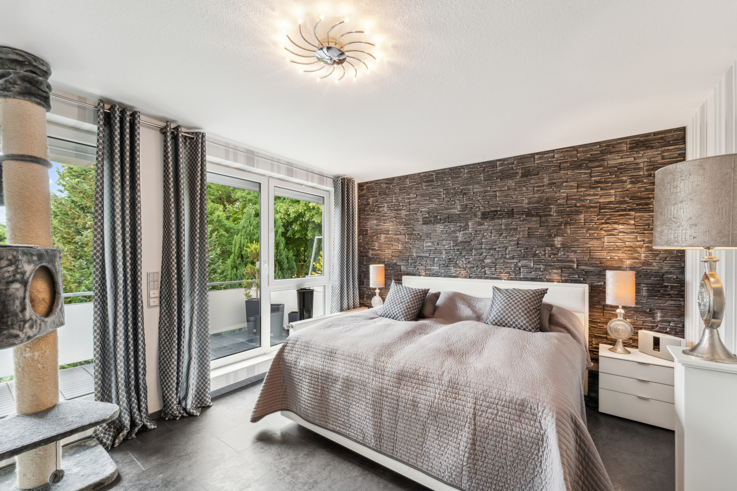 Schlafzimmer