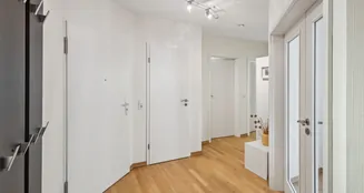 von_poll_real_estate_property_25057034_image_1