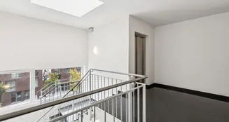 von_poll_real_estate_property_25057037_image_1