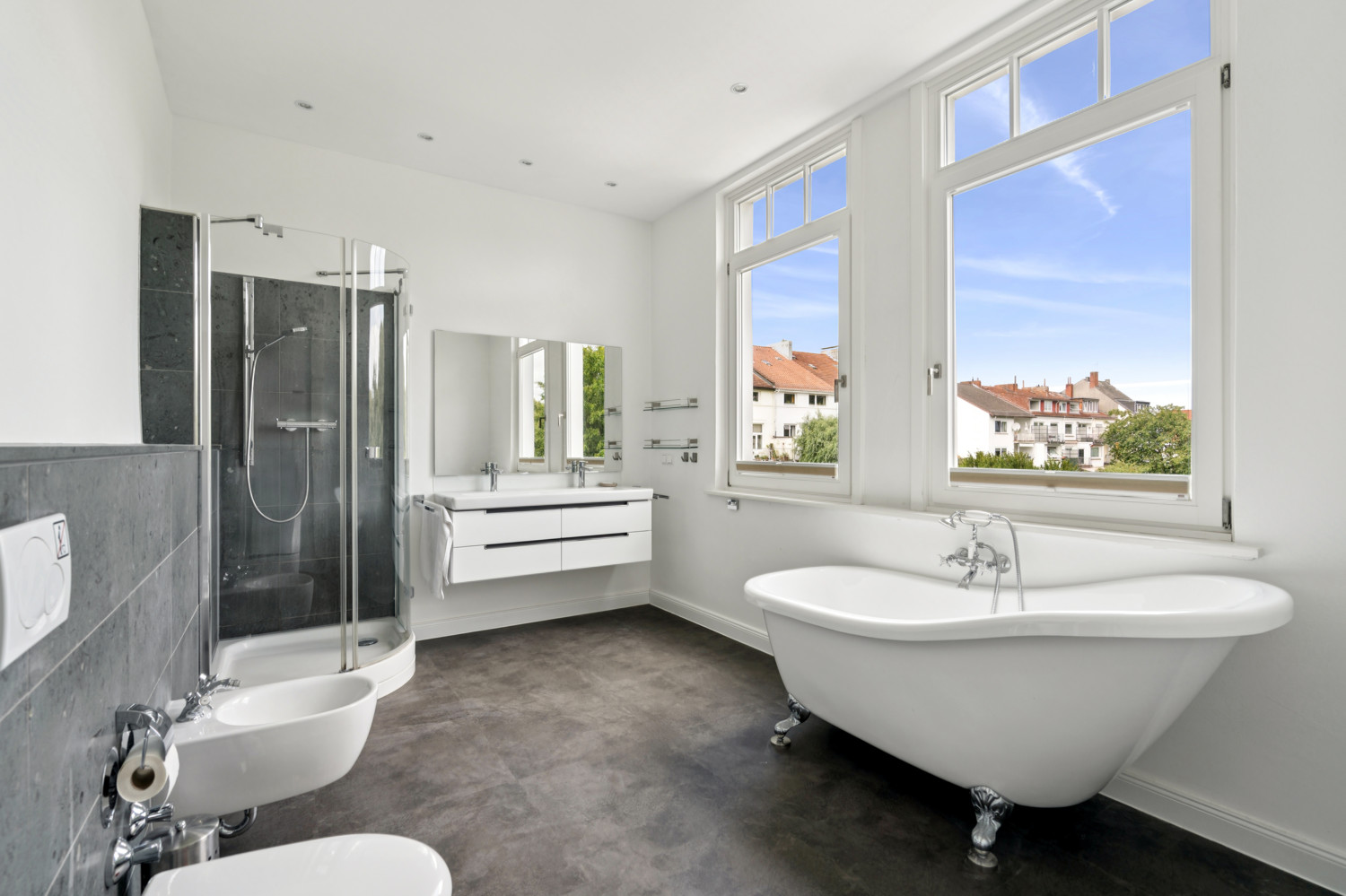 Badezimmer im Obergeschoss