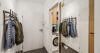 von_poll_real_estate_property_25057043_image_1