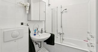 von_poll_real_estate_property_25057039_image_8