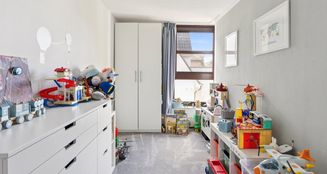von_poll_real_estate_property_25057039_image_4