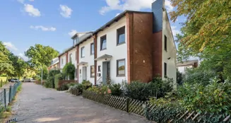 von_poll_real_estate_property_25057041_image_0