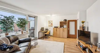 von_poll_real_estate_property_25057045_image_2