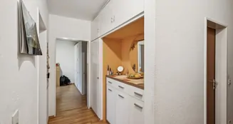 von_poll_real_estate_property_25057045_image_8