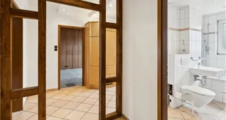 von_poll_real_estate_property_25057046_image_8