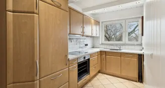 von_poll_real_estate_property_25057046_image_2