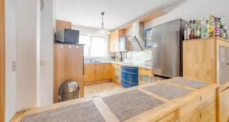 von_poll_real_estate_property_25160005_image_4