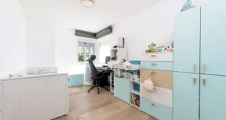 von_poll_real_estate_property_24160015_image_2